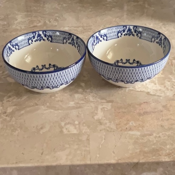 Pair of Eaton Fine Dining English Willow Soup Bowls - Picture 1 of 3